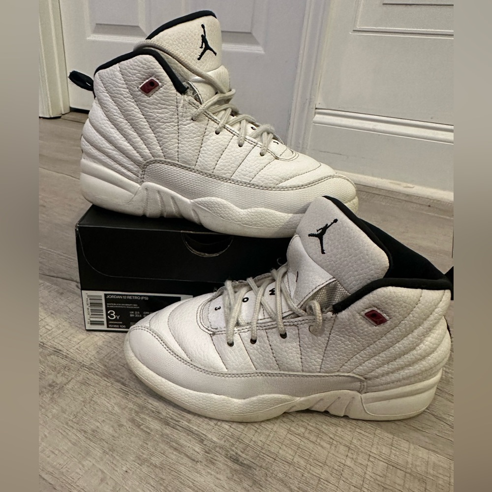 Jordan Retro 12 Size 3